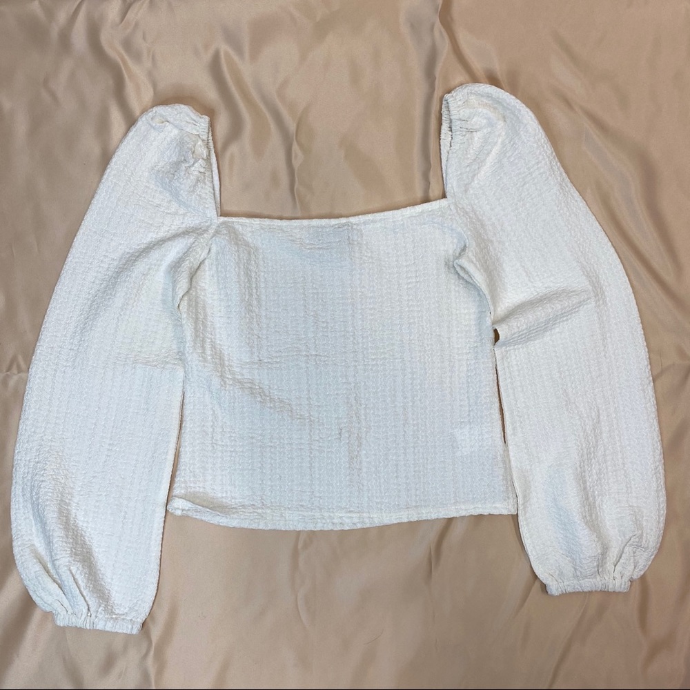 Express Puff Sleeve Top